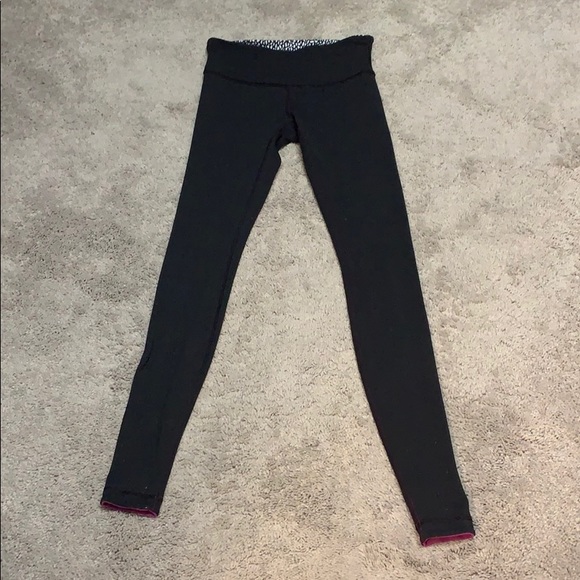 Lululemon Reversible Leggings Sz 4 - Picture 11 of 16